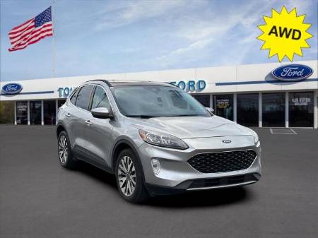 2022 Ford Escape Titanium
