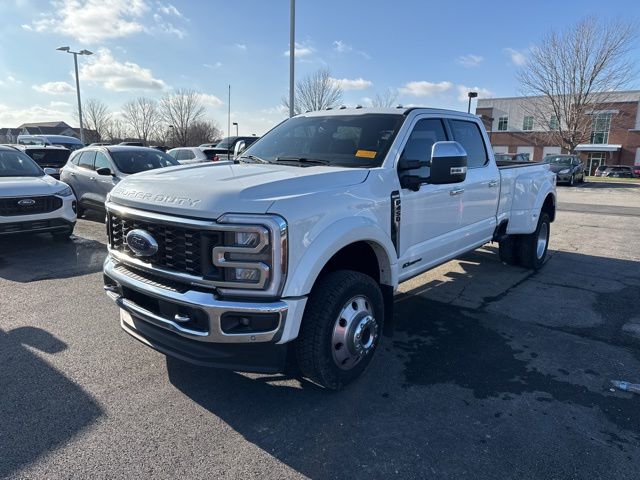 2024 Ford Super Duty F-450 DRW King Ranch