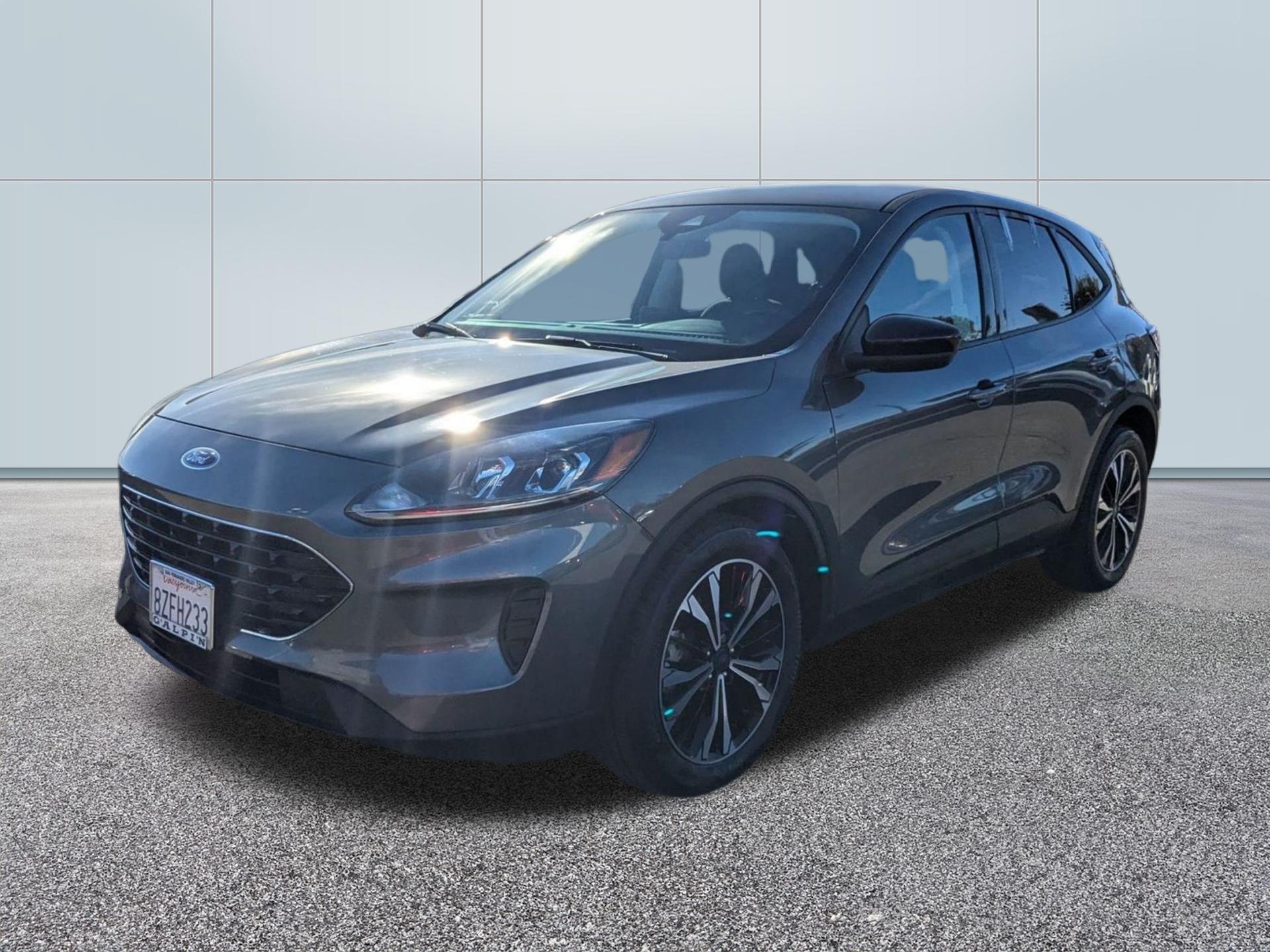 2021 Ford Escape SE