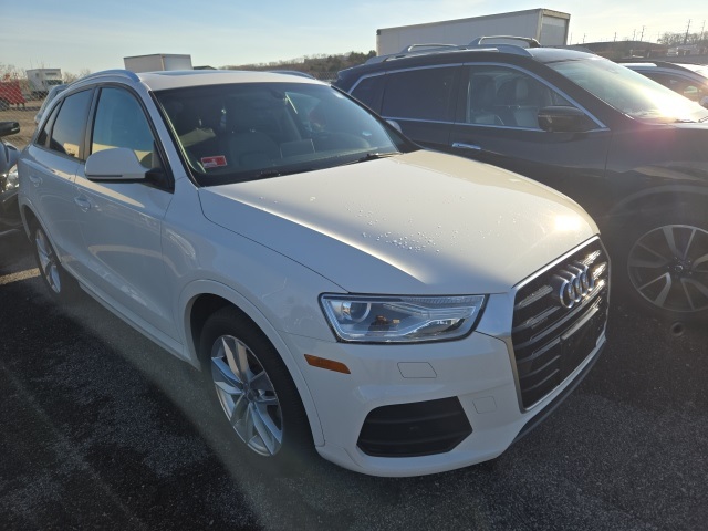 2017 Audi Q3 2.0T Premium