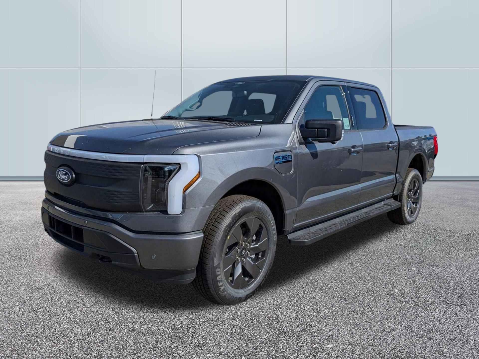 2024 Ford F-150 Lightning Flash