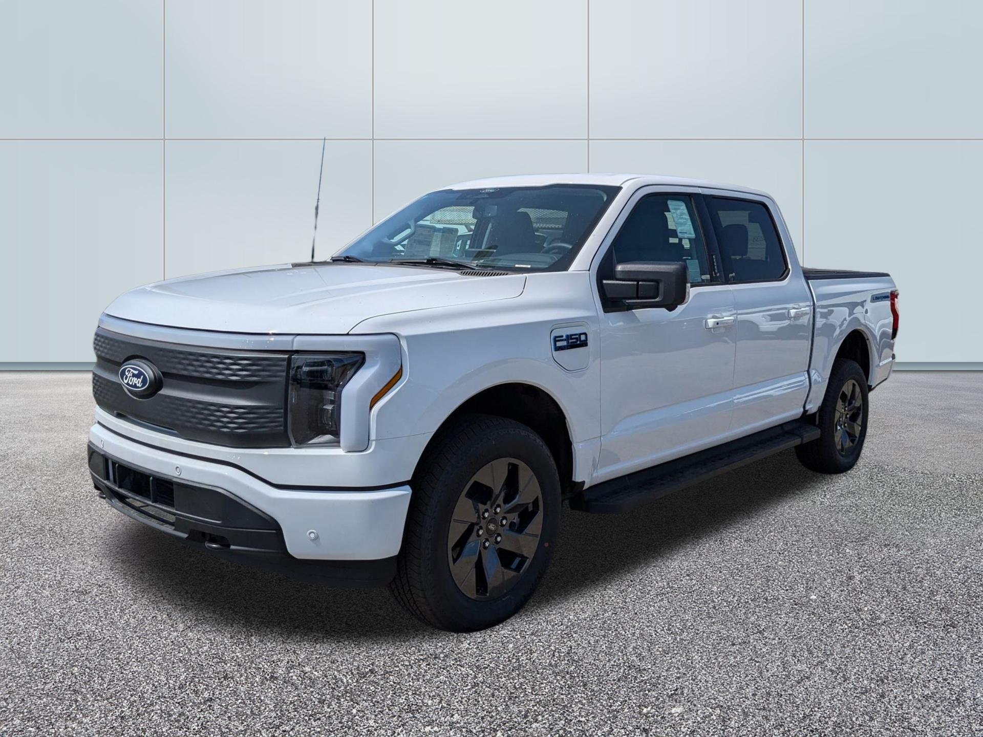 2024 Ford F-150 Lightning Flash