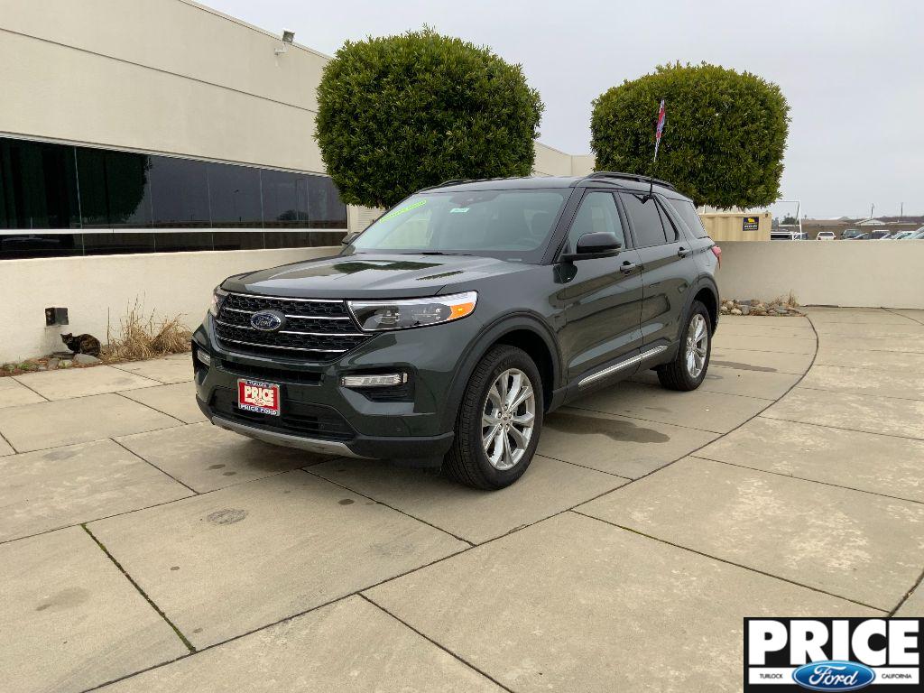 2024 Ford Explorer XLT