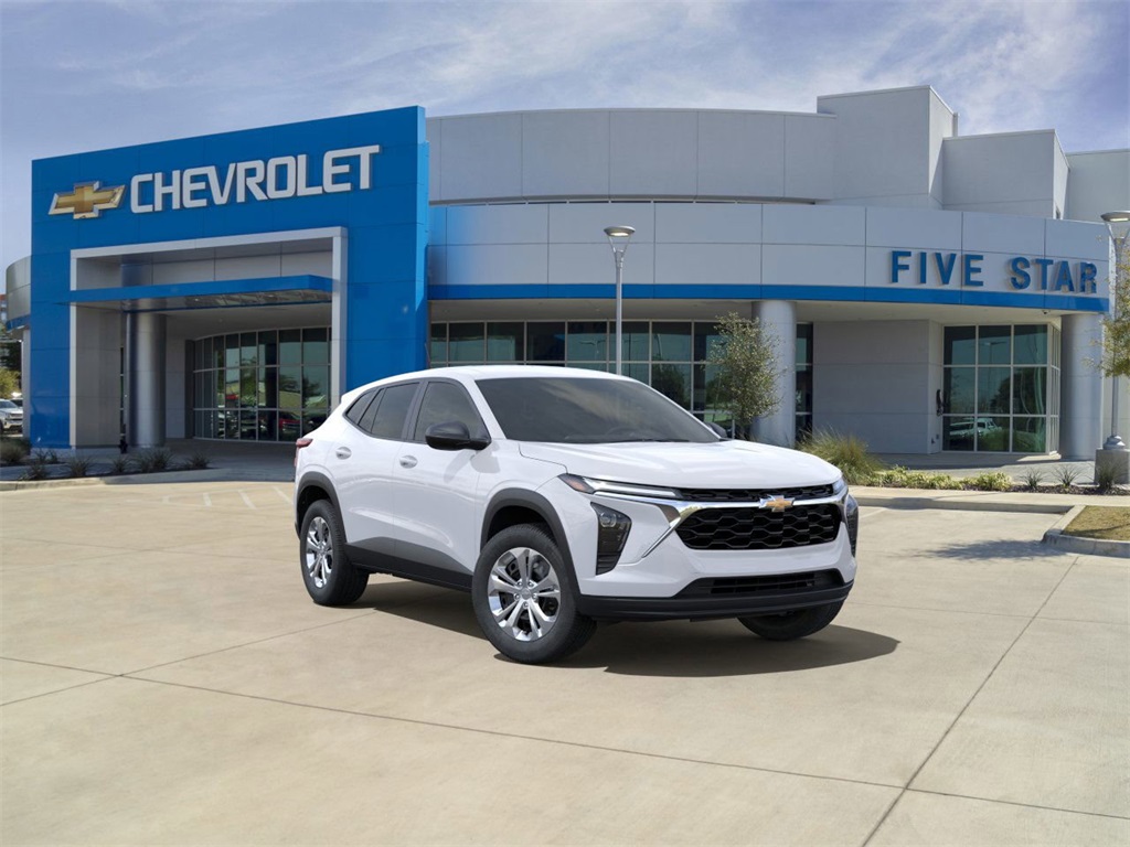 2025 Chevrolet Trax LS