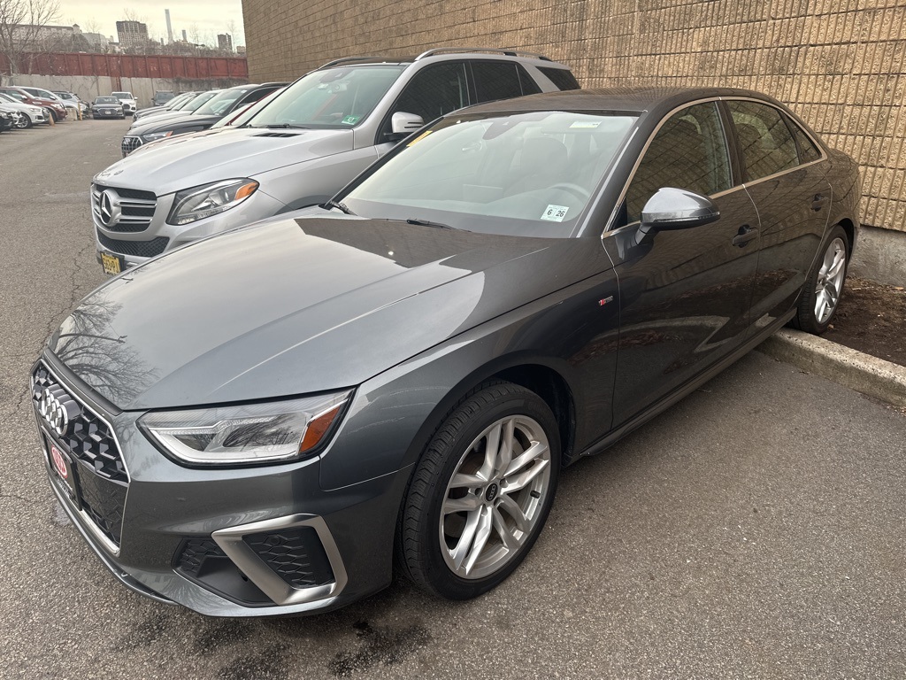 2021 Audi A4 45 S line Premium