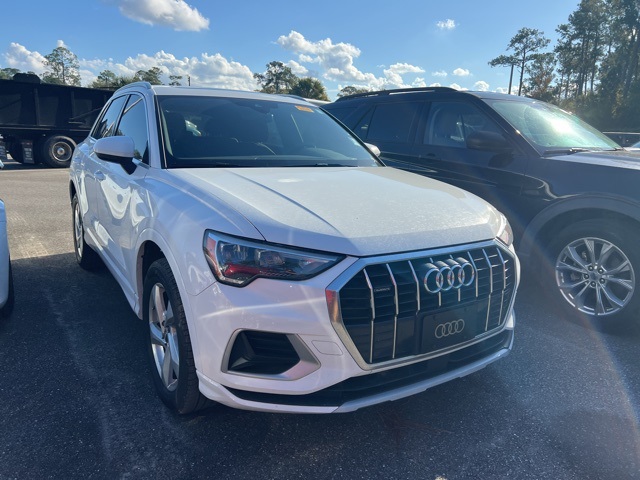 2020 Audi Q3 Premium