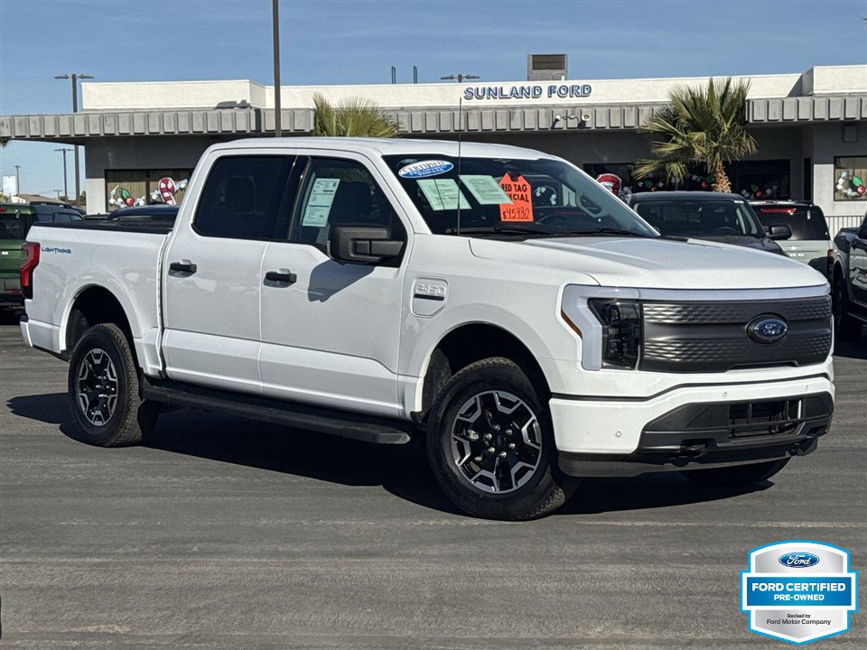 2023 Ford F-150 Lightning XLT