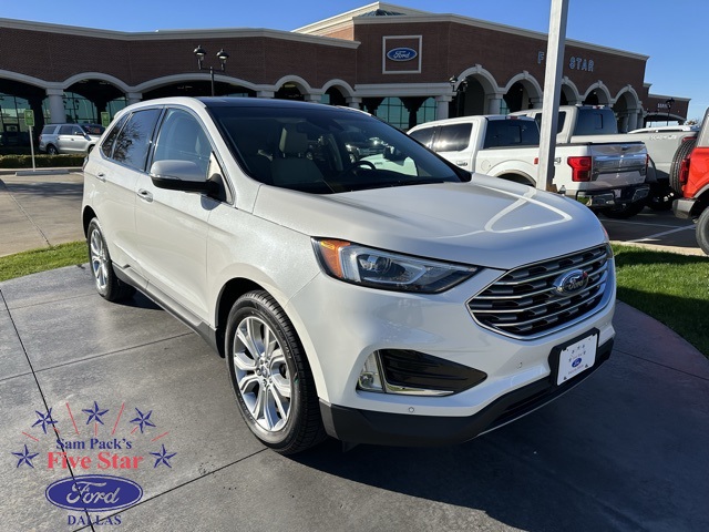 2020 Ford Edge Titanium