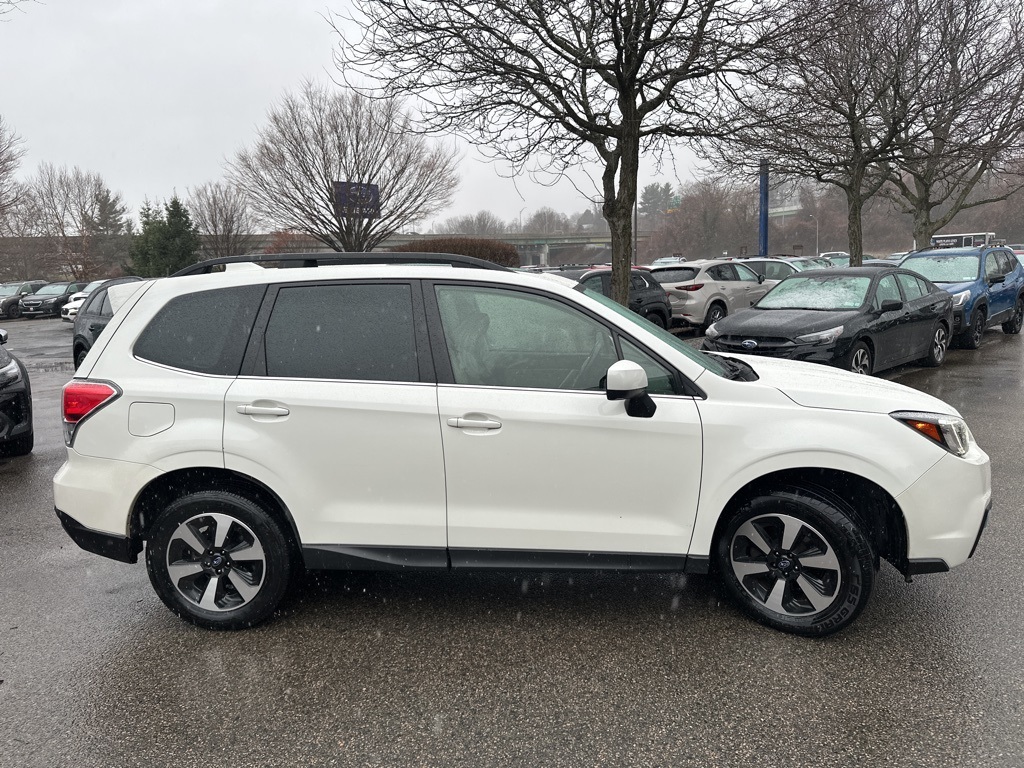 2018 Subaru Forester Limited photo 6