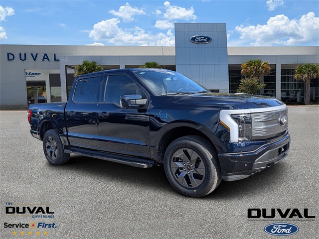 2024 Ford F-150 Lightning LARIAT