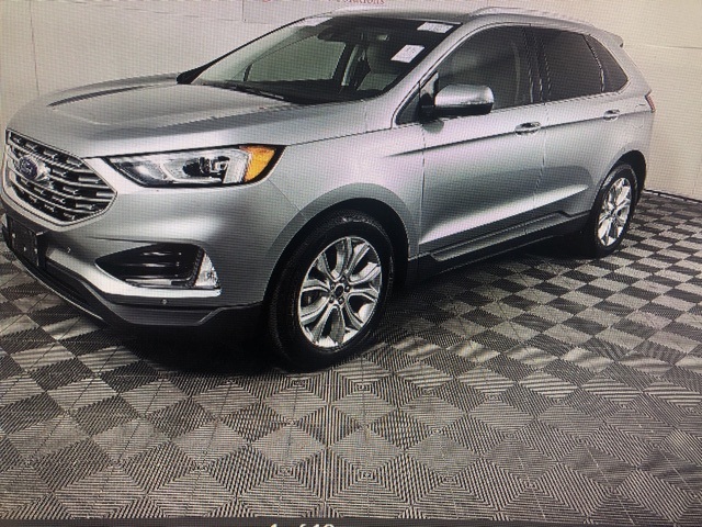 2020 Ford Edge Titanium