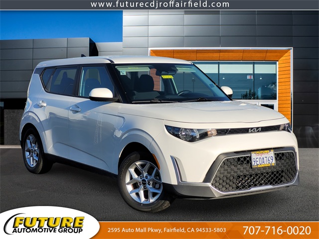 2023 Kia Soul LX