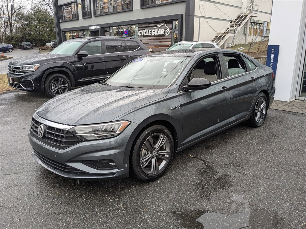 2021 Volkswagen Jetta R-Line