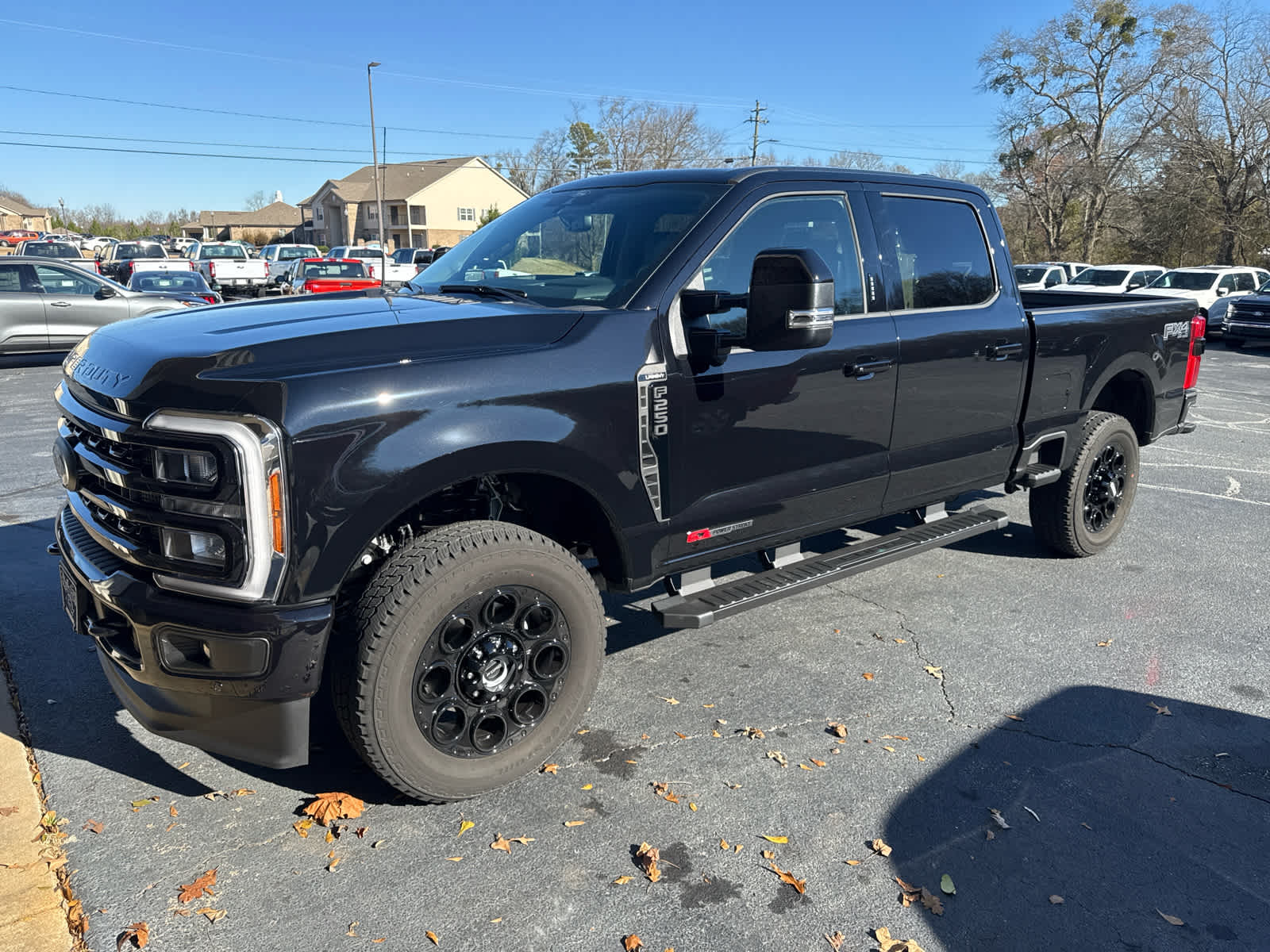 2024 Ford Super Duty F-250 SRW LARIAT 4WD Crew Cab 6.75 Box