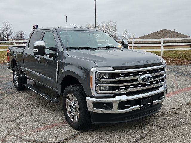 2023 Ford Super Duty F-350 SRW LARIAT