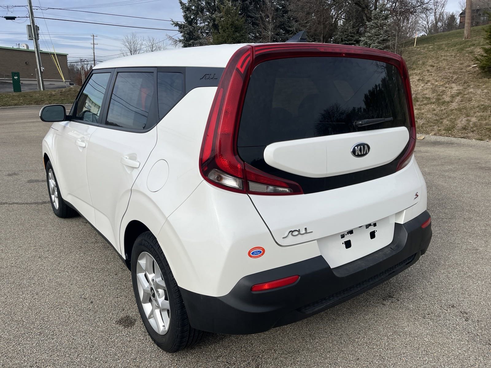 2021 Kia Soul S photo 2