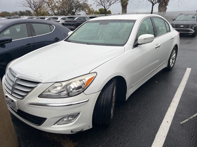 2012 Hyundai Genesis 3.8