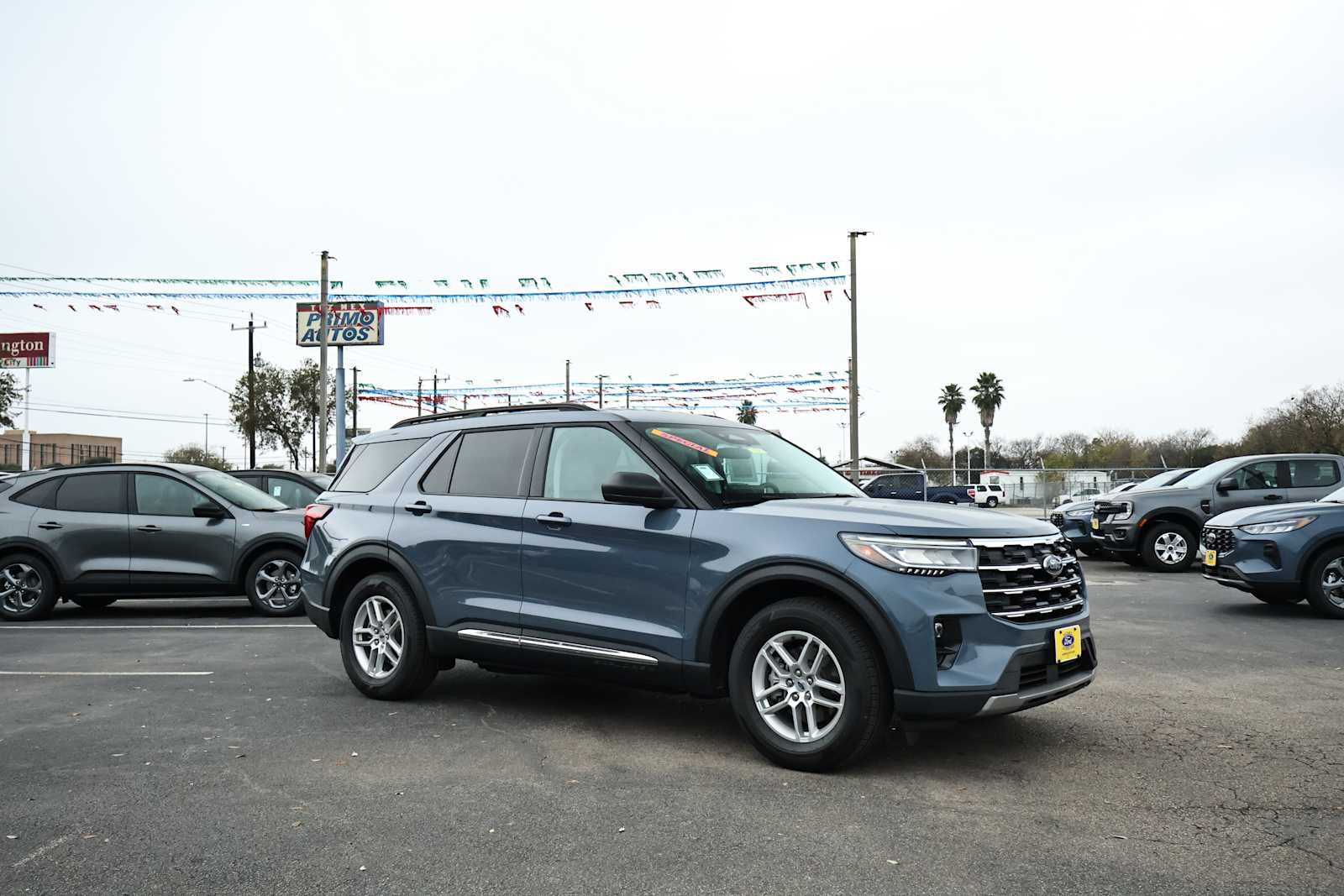 2025 Ford Explorer Active