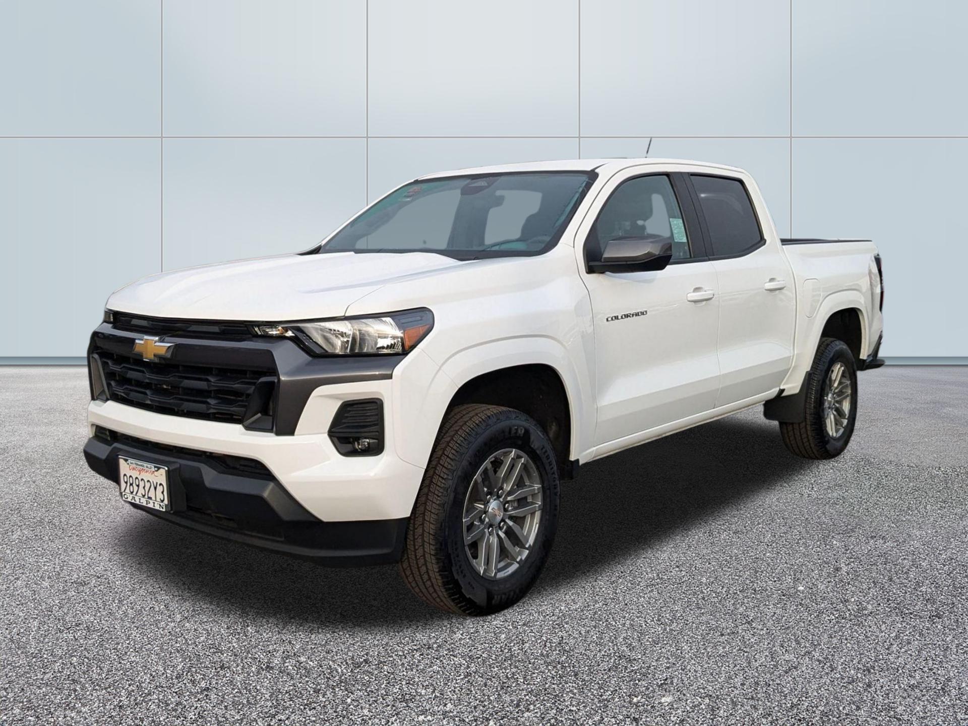 2024 Chevrolet Colorado 2WD LT