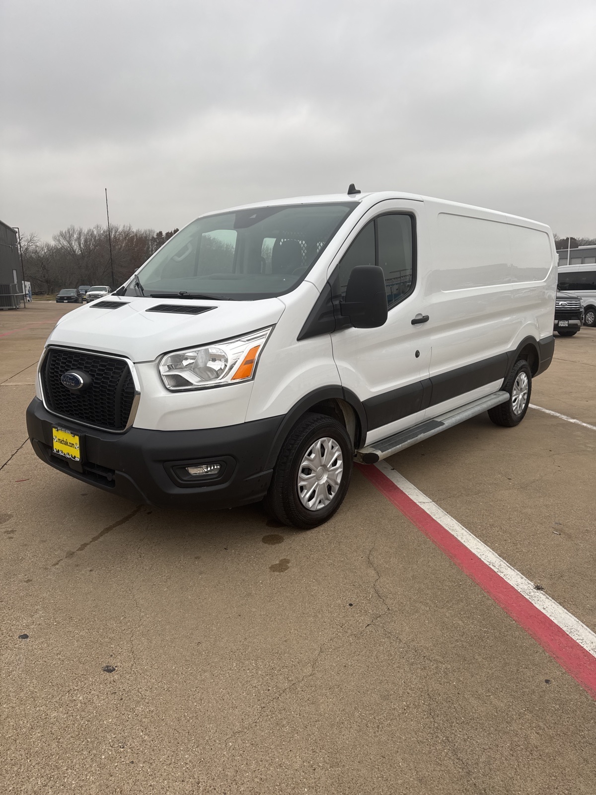 2022 Ford Transit-250 Base