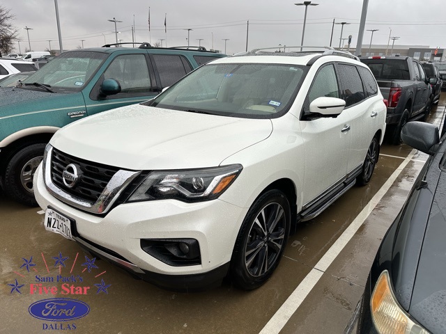 2018 Nissan Pathfinder Platinum