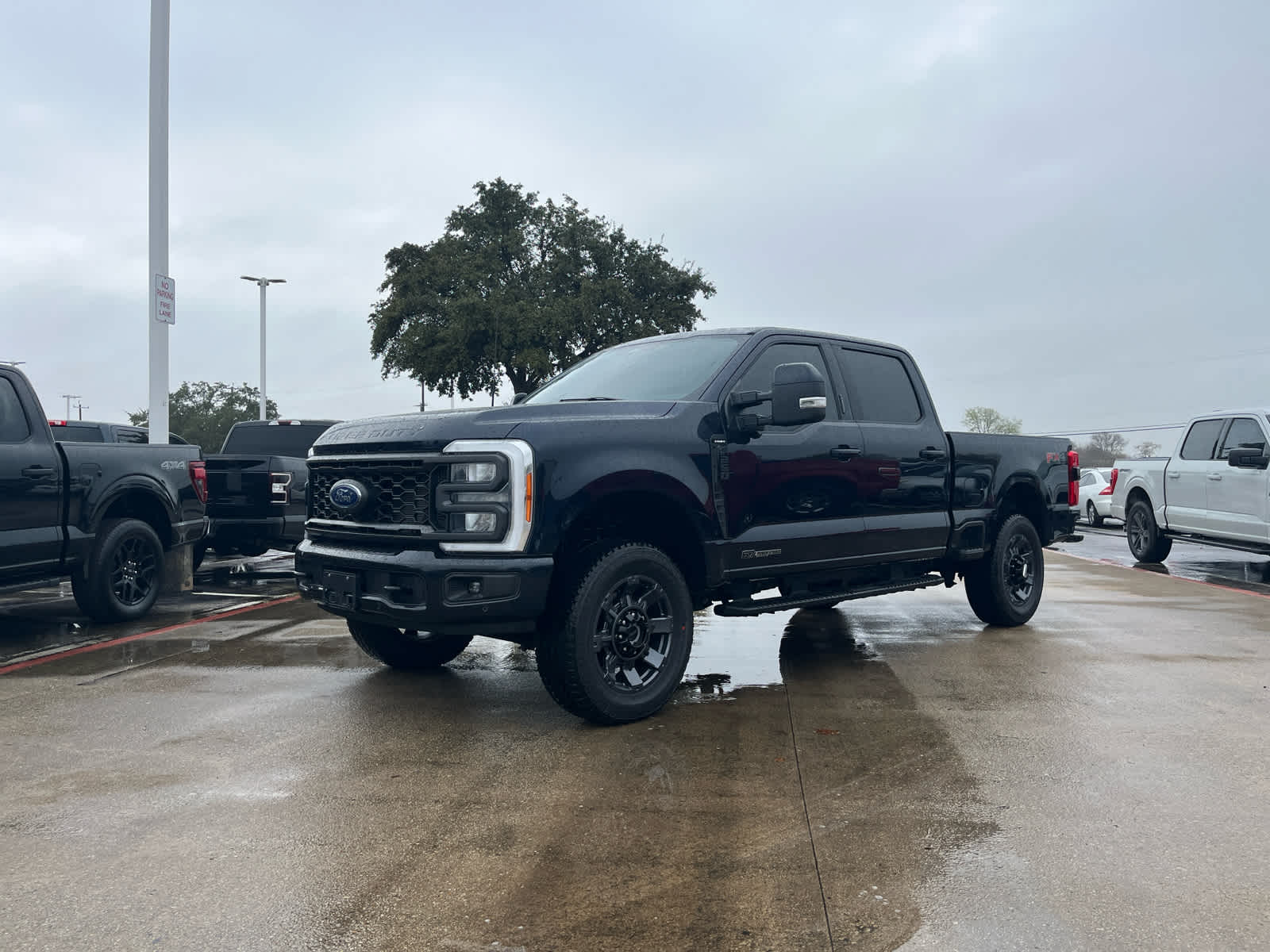 2023 Ford Super Duty F-250 SRW LARIAT