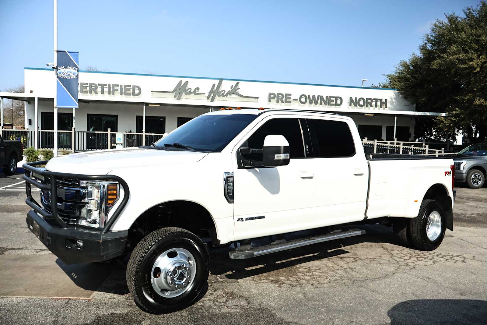 2019 Ford Super Duty F-350 DRW LARIAT