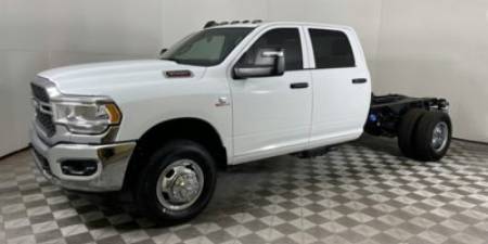 2023 RAM 3500 SLT