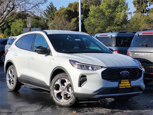 New 2025 Ford Escape Hybrid ST-Line