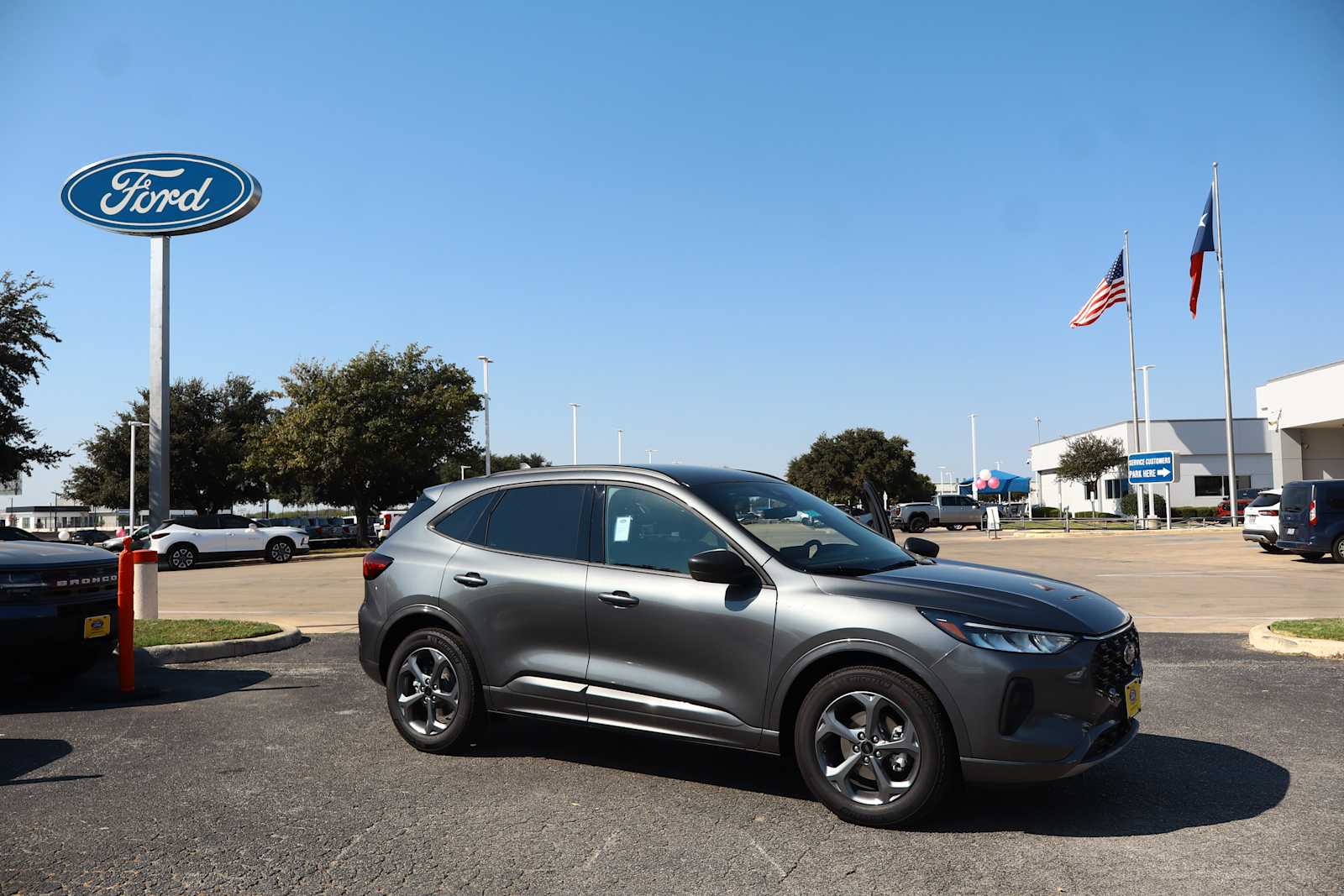 2025 Ford Escape Hybrid ST-Line