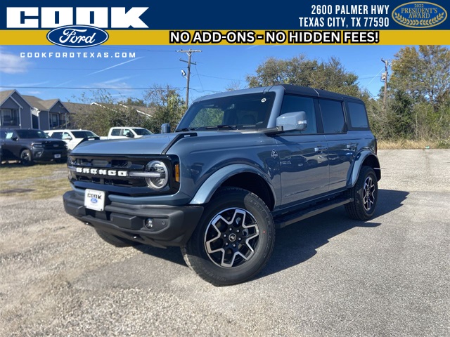 2024 Ford Bronco Outer Banks