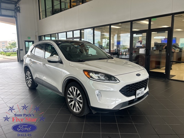 2020 Ford Escape Titanium