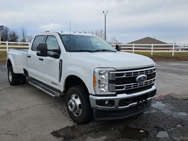 2023 Ford Super Duty F-350 DRW XLT