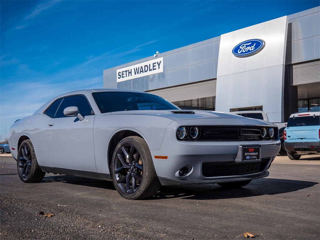 2021 Dodge Challenger SXT