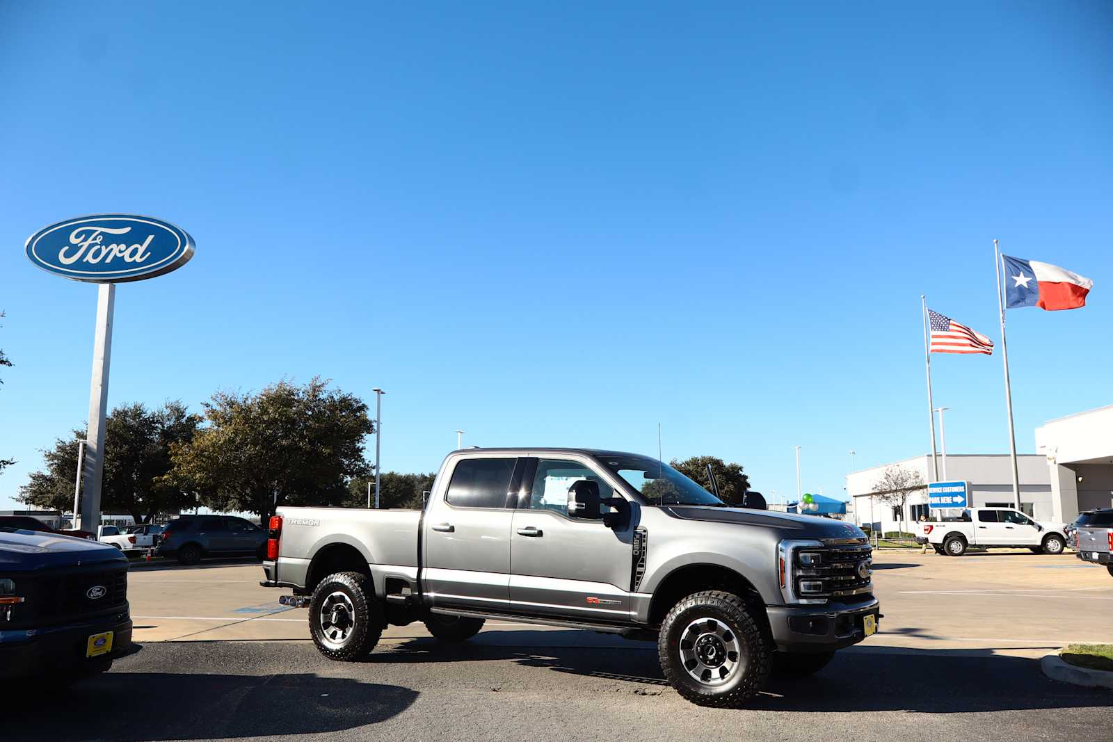 2024 Ford Super Duty F-250 SRW LARIAT