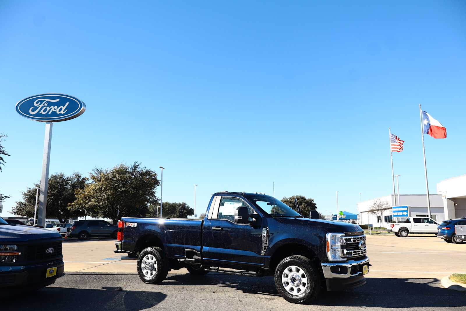 2024 Ford Super Duty F-350 SRW XL