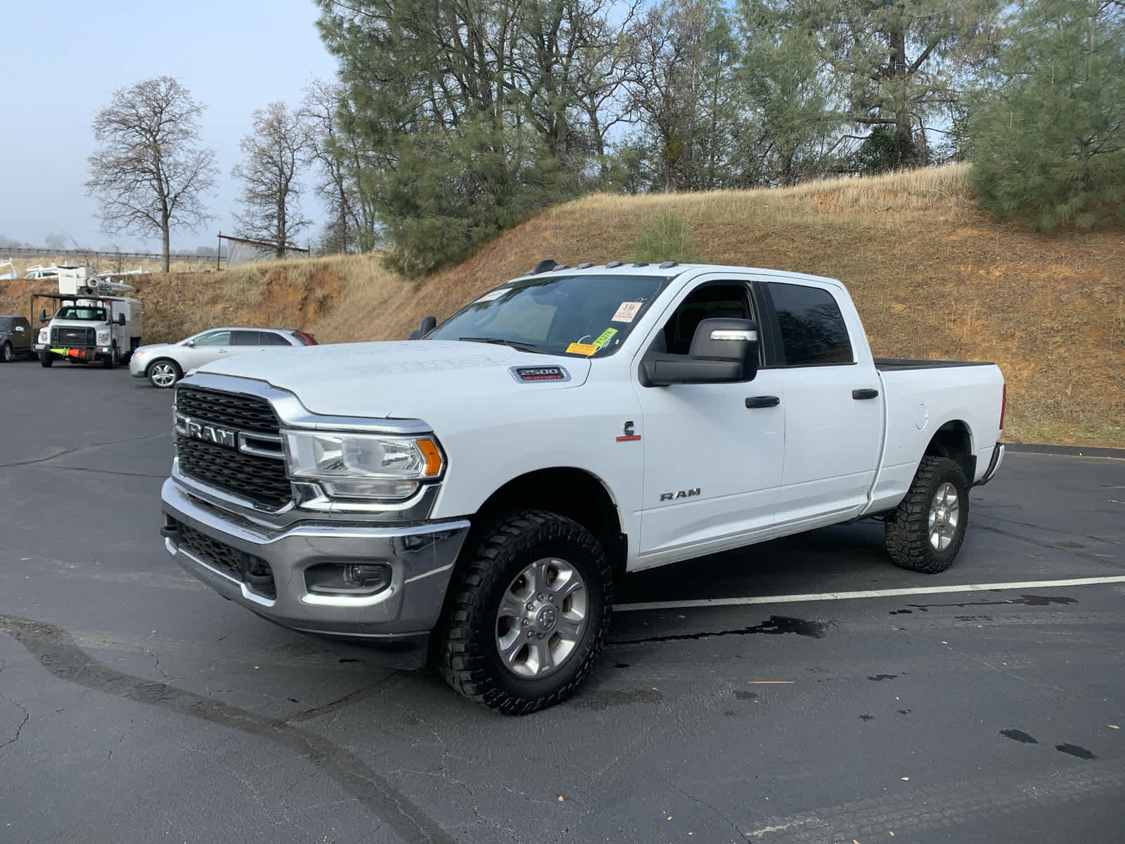 2023 RAM 2500 BIG Horn 4X4 Crew Cab 64 Box