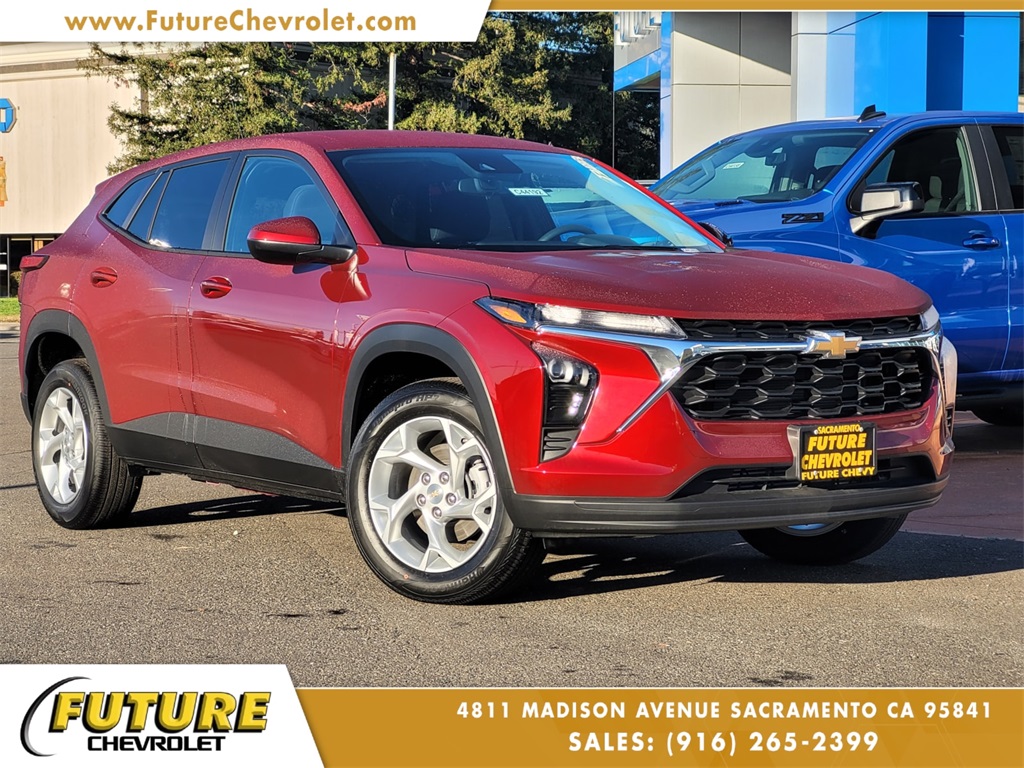 2025 Chevrolet Trax LS