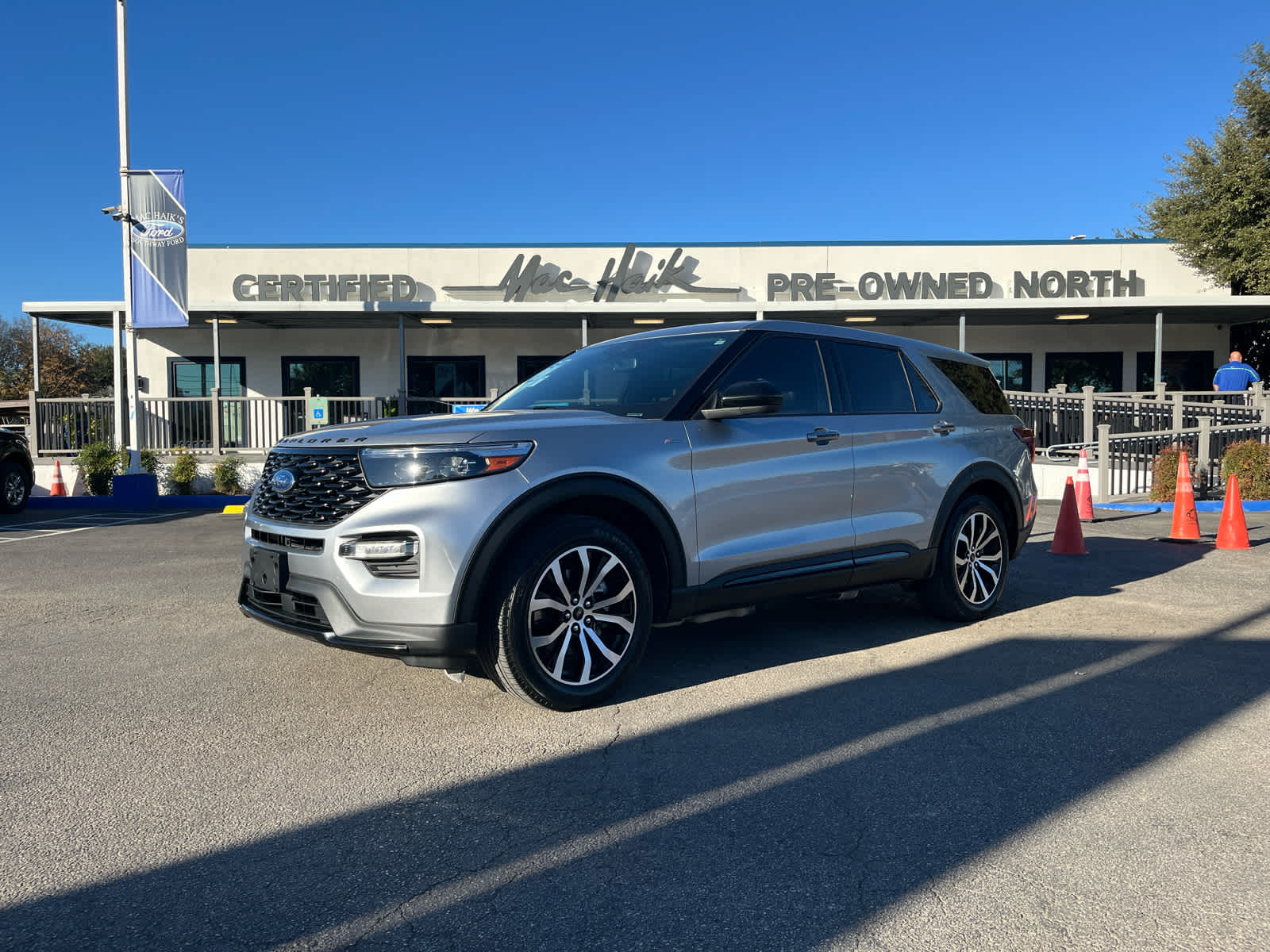 2022 Ford Explorer ST-Line