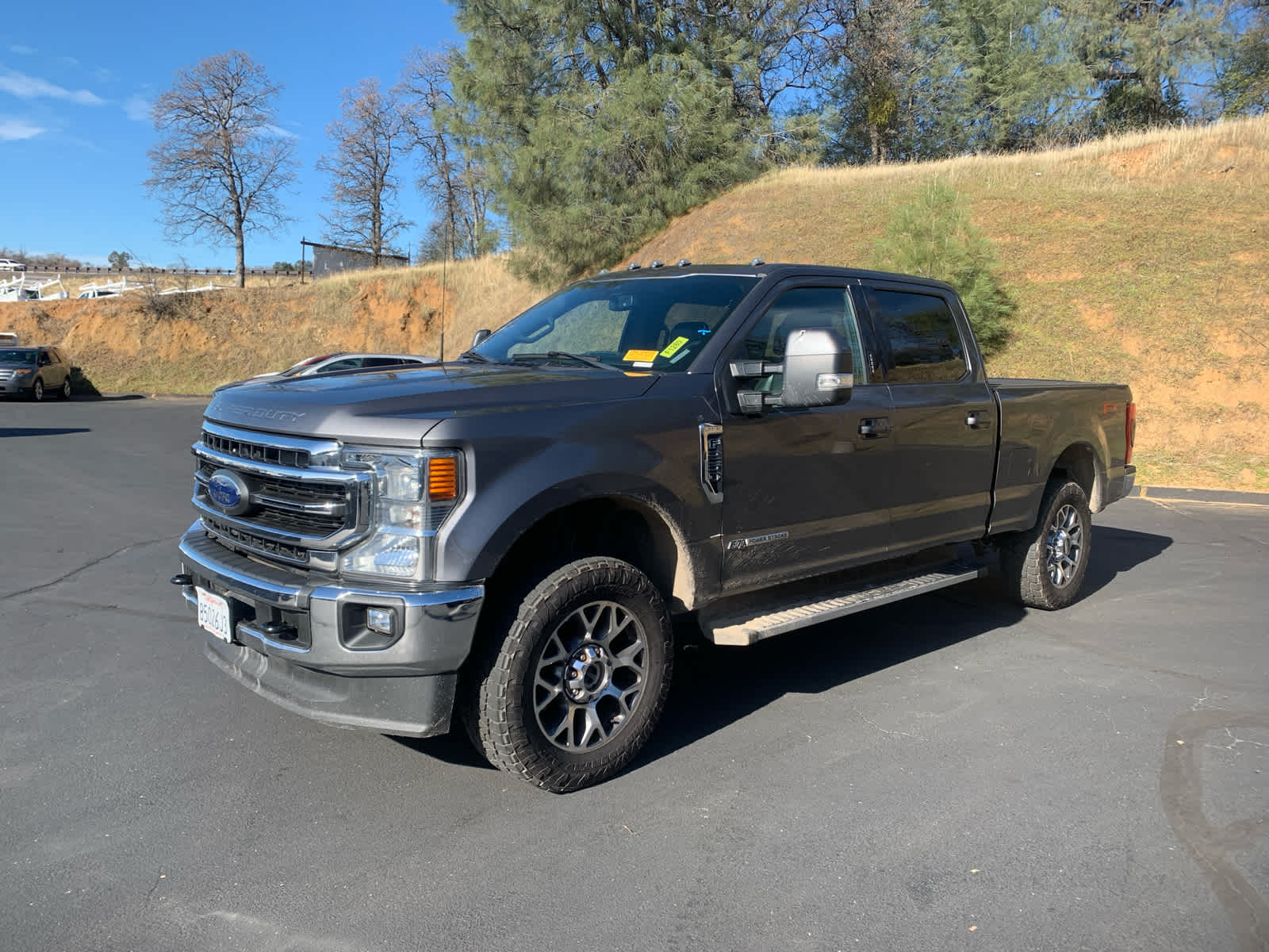 2022 Ford Super Duty F-250 SRW LARIAT 4WD Crew Cab 6.75 Box