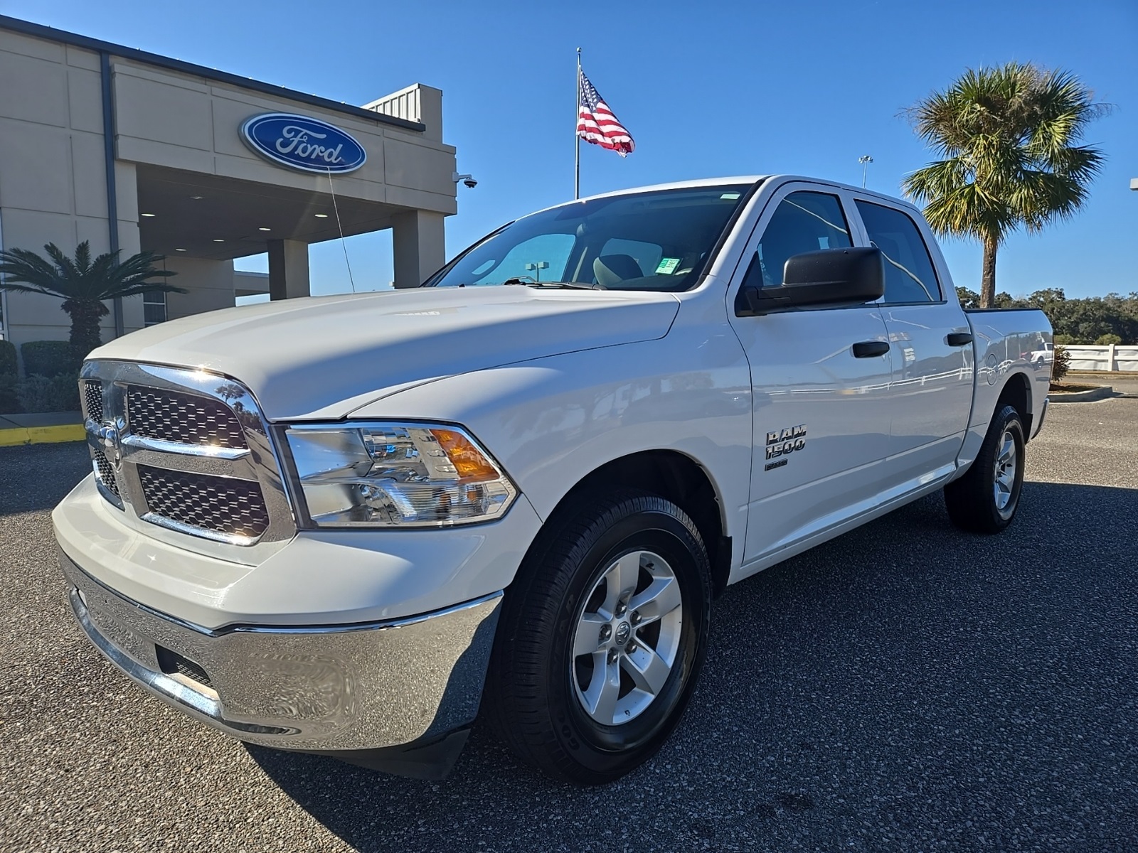 2022 RAM 1500 Classic SLT