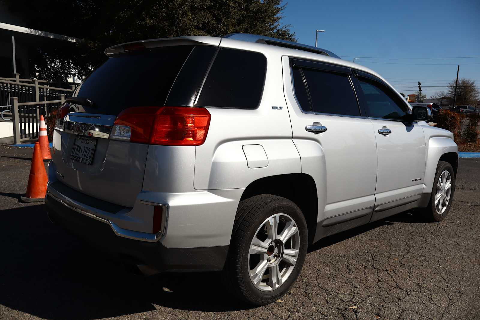 2016 GMC Terrain SLT photo 3