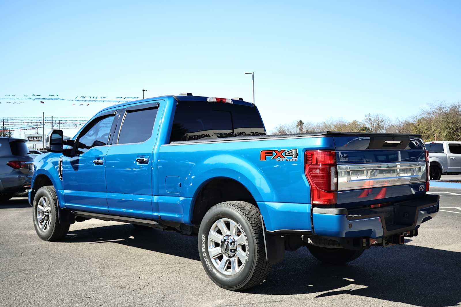 2020 Ford F-250 Super Duty Platinum photo 3