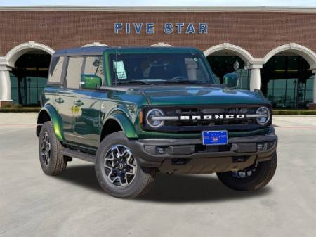 2024 Ford Bronco Outer Banks