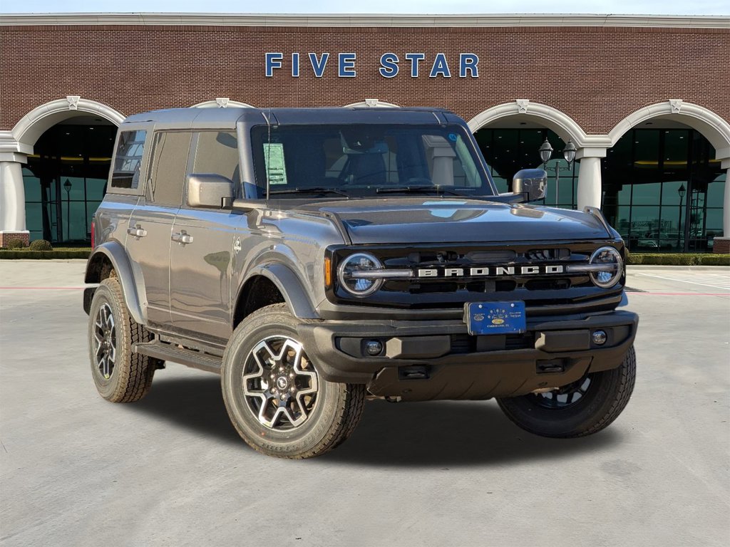 New 2024 Ford Bronco Outer Banks