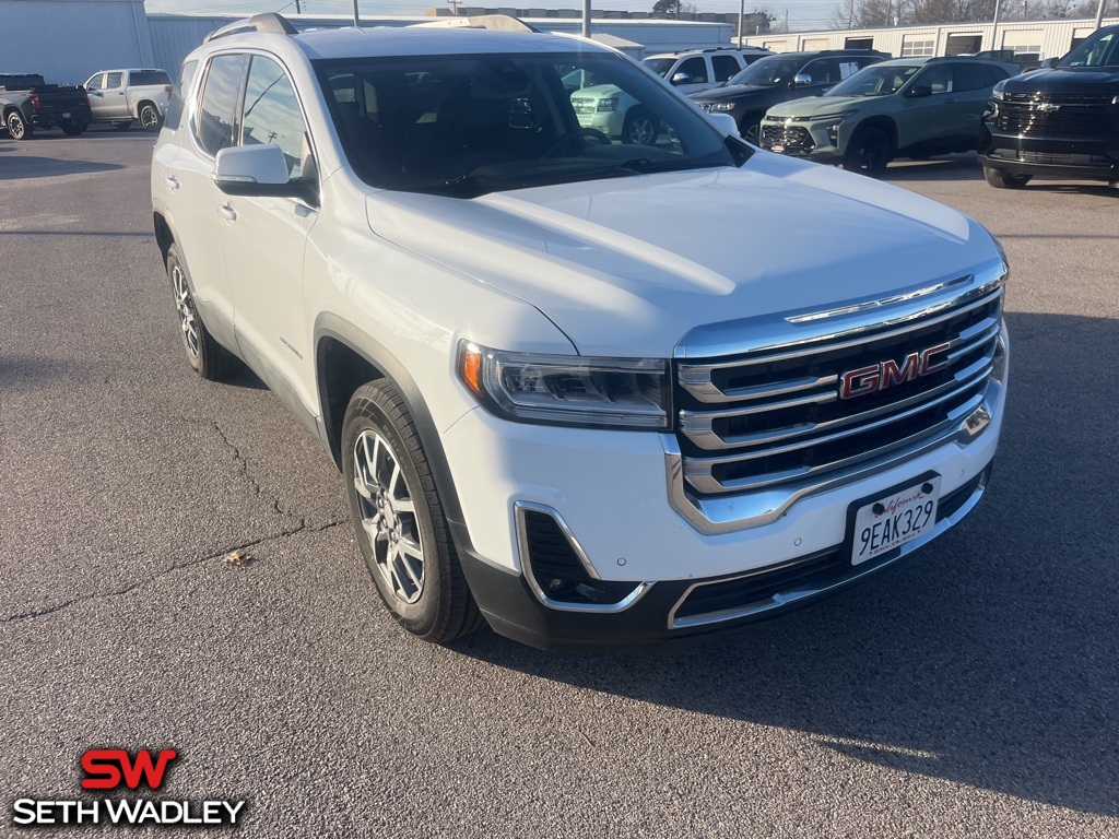 2023 GMC Acadia SLT