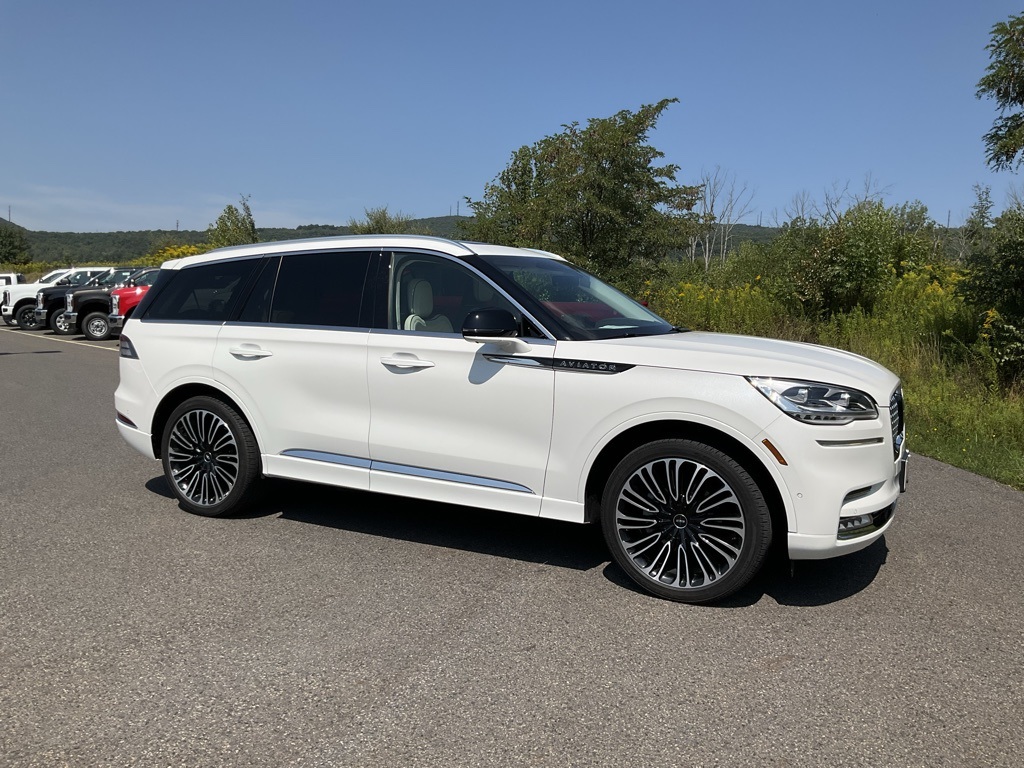 2023 Lincoln Aviator Black Label