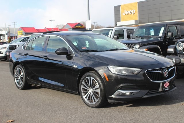 2018 Buick Regal Essence