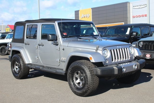 2017 Jeep Wrangler Unlimited Sahara