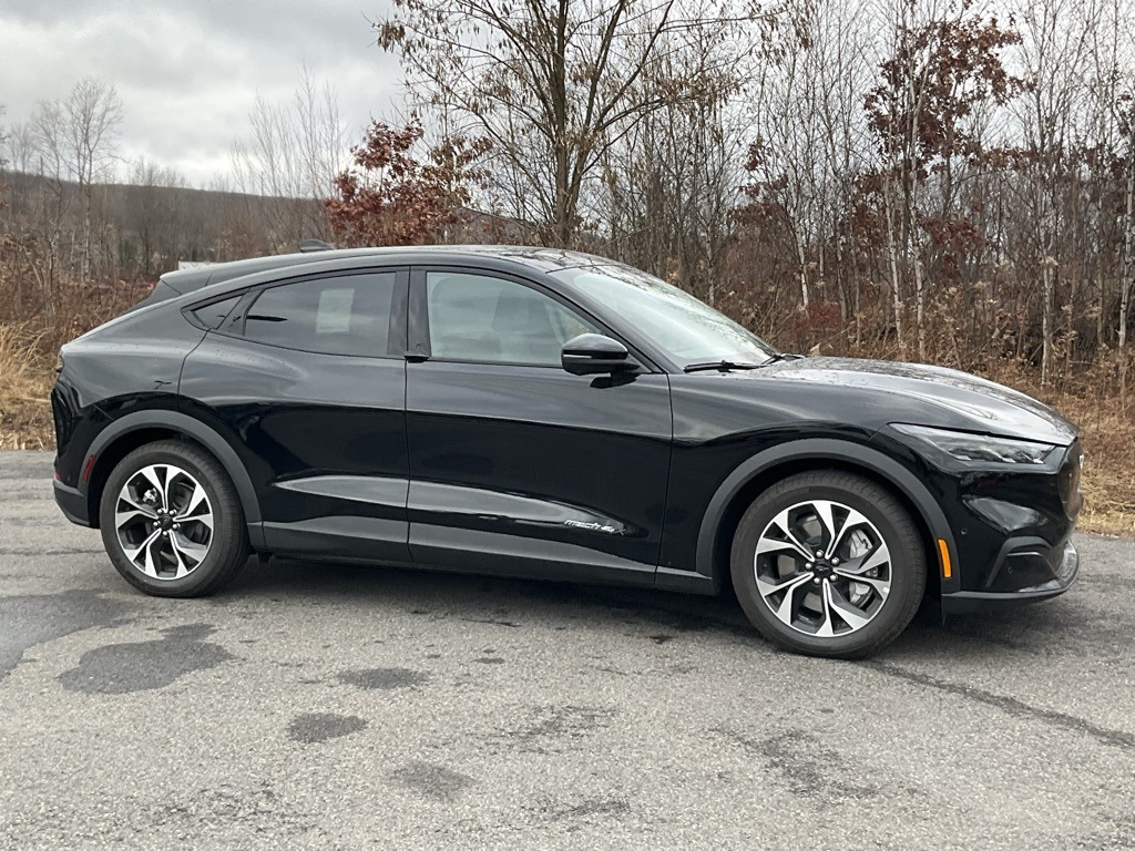 2024 Ford Mustang Mach-E Select